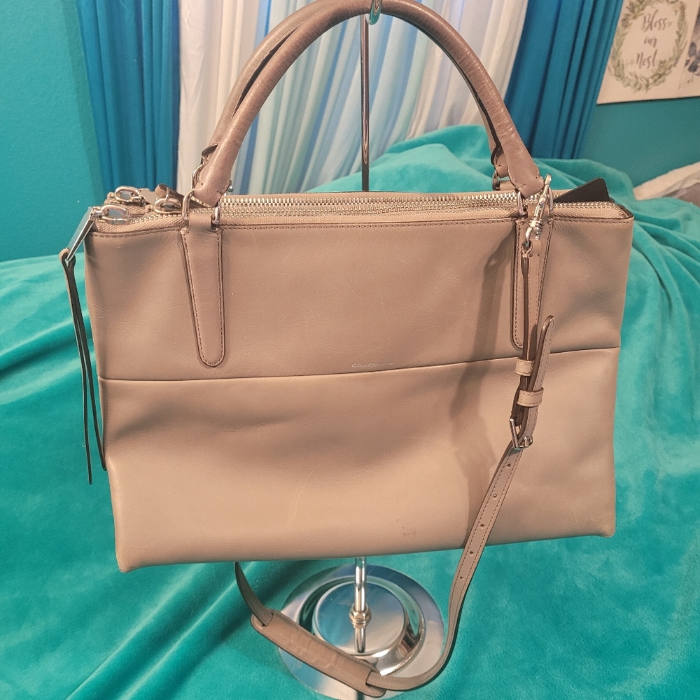 Coach New York Large Gray Tote With Crossbody Strap Gem